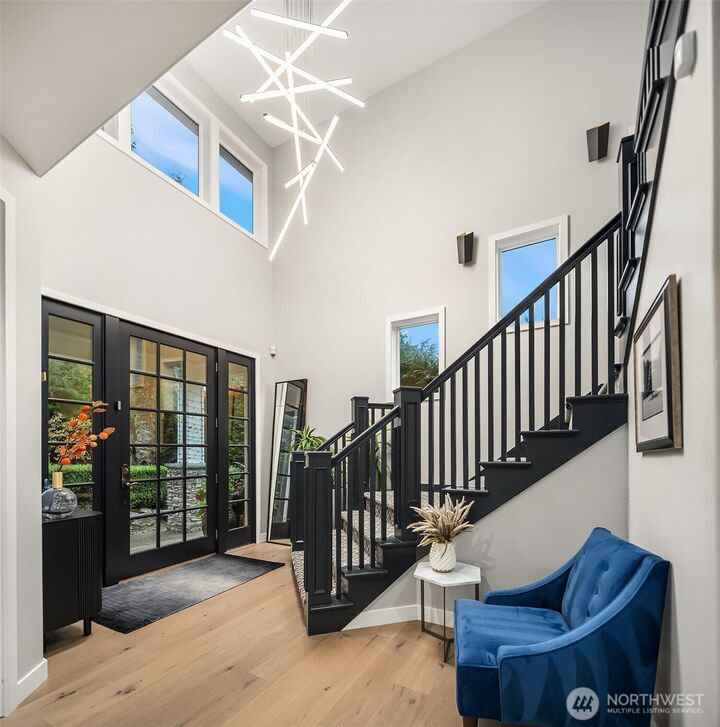 Property Photo:  9647  Observation Drive  WA 98033 