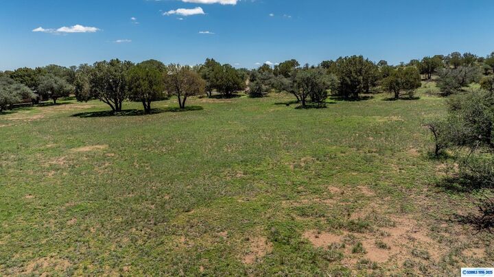 Property Photo: 33 Cimarron Trail NM 88061