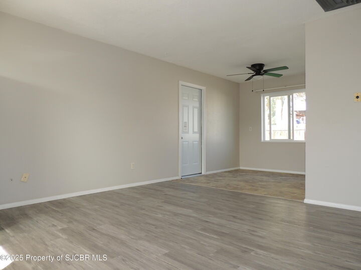 Property Photo: 3206 Edgecliff Drive NM 87402