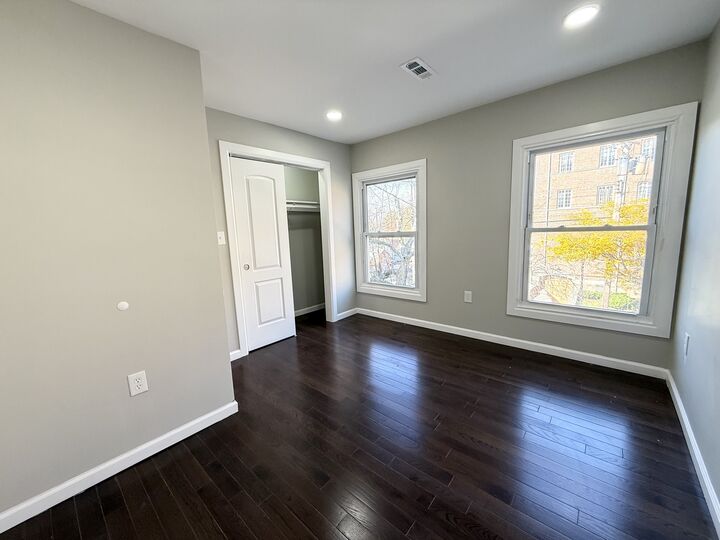 Property Photo: 41 Howe Street 2 CT 06511