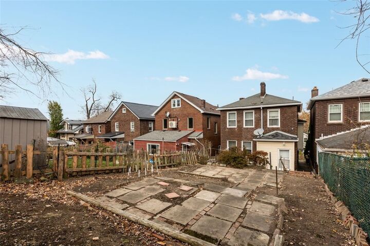 Property Photo: 6344 Alderson St PA 15217