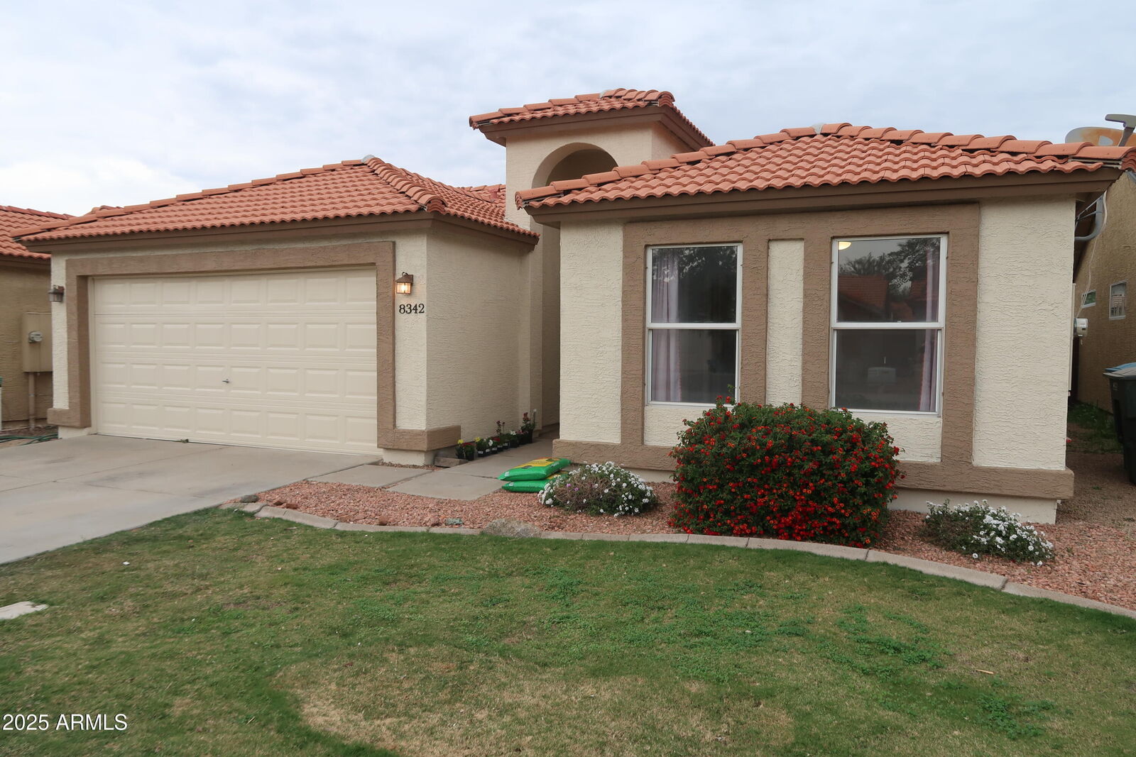 Property Photo:  8342 W Cypress Street  AZ 85037 