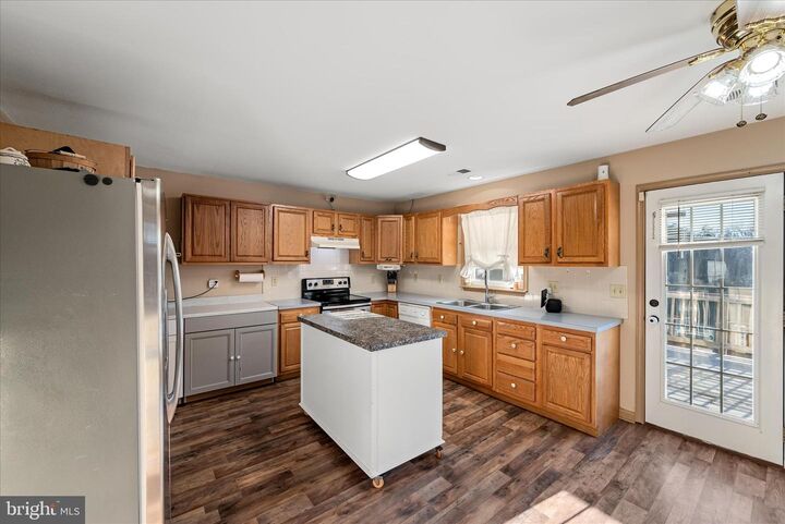 Property Photo:  11 Hiram Lane  WV 26817 