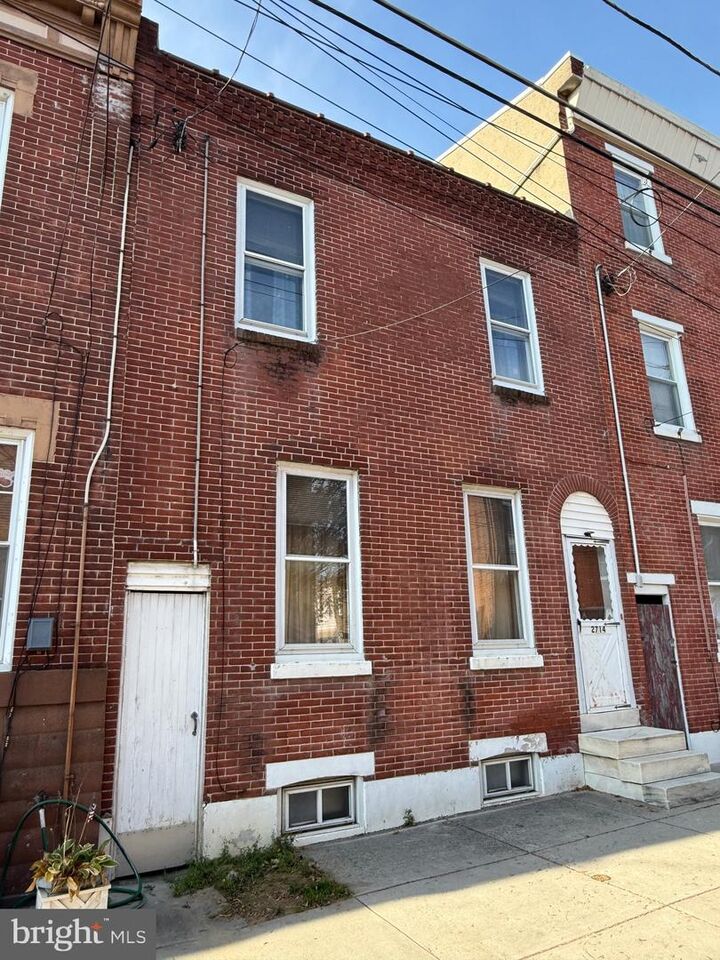 Property Photo: 2714 E Ann Street PA 19134