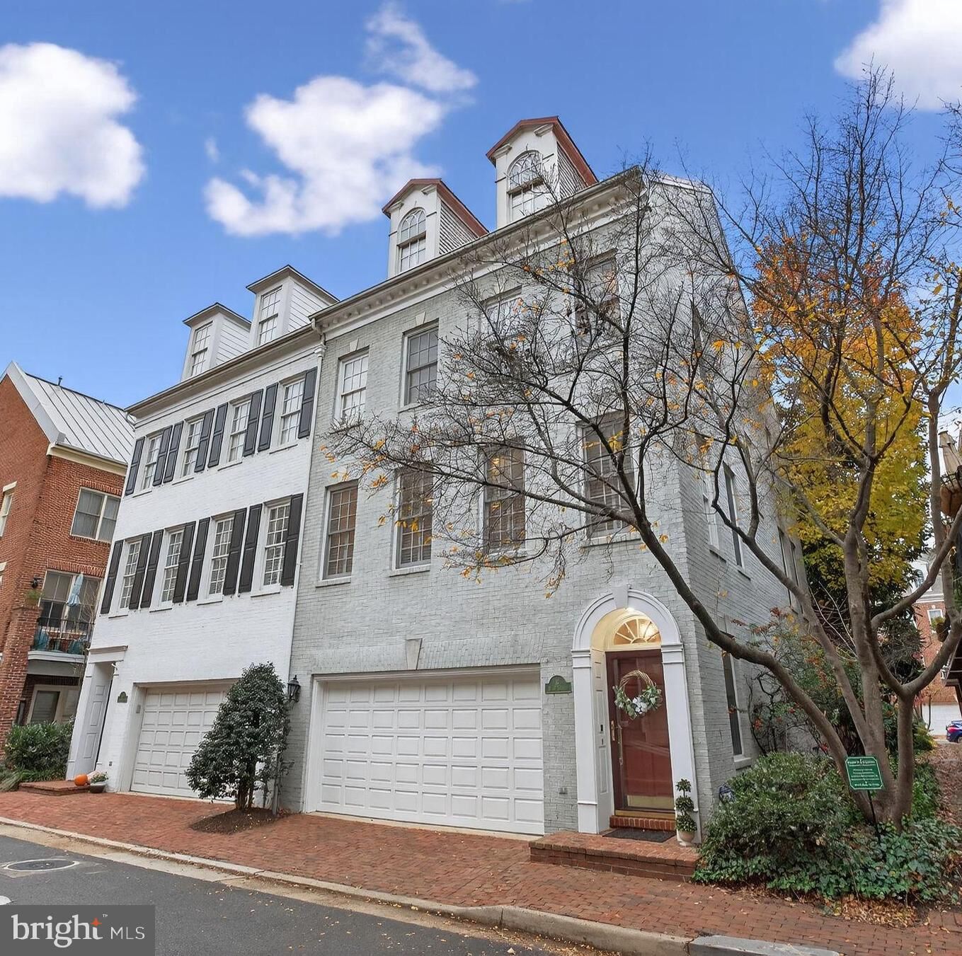 Property Photo:  16 Wharf Street  VA 22314 