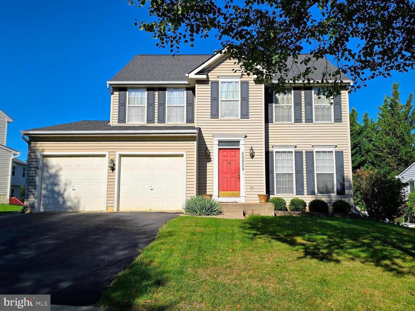 Property Photo: 20820 Tall Forest Drive MD 20876