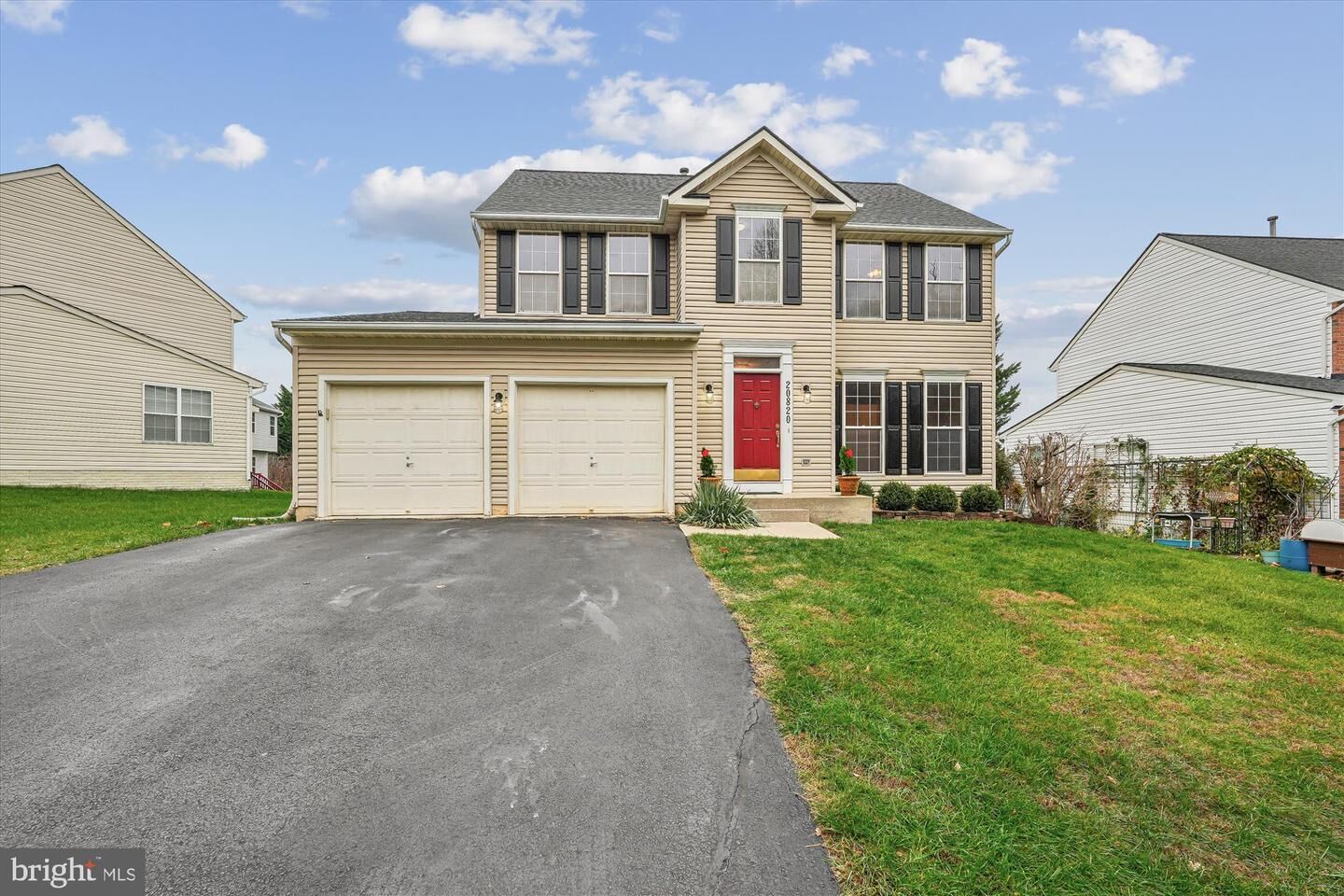 Property Photo:  20820 Tall Forest Drive  MD 20876 