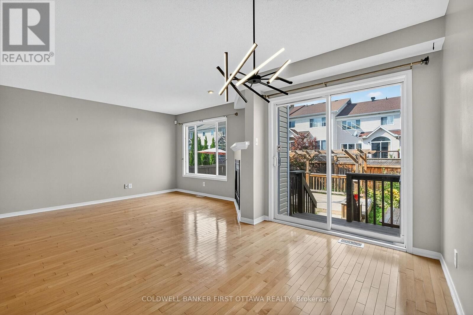 Property Photo:  1249 Klondike Road  ON K2W 1E1 