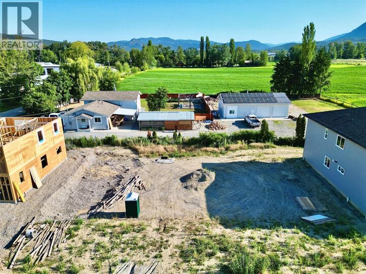 Property Photo:  2233 Heitman Street  BC V0E 1V2 