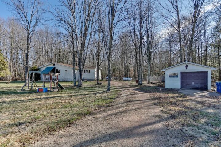 Property Photo:  W7847 County Road Z  WI 54452 