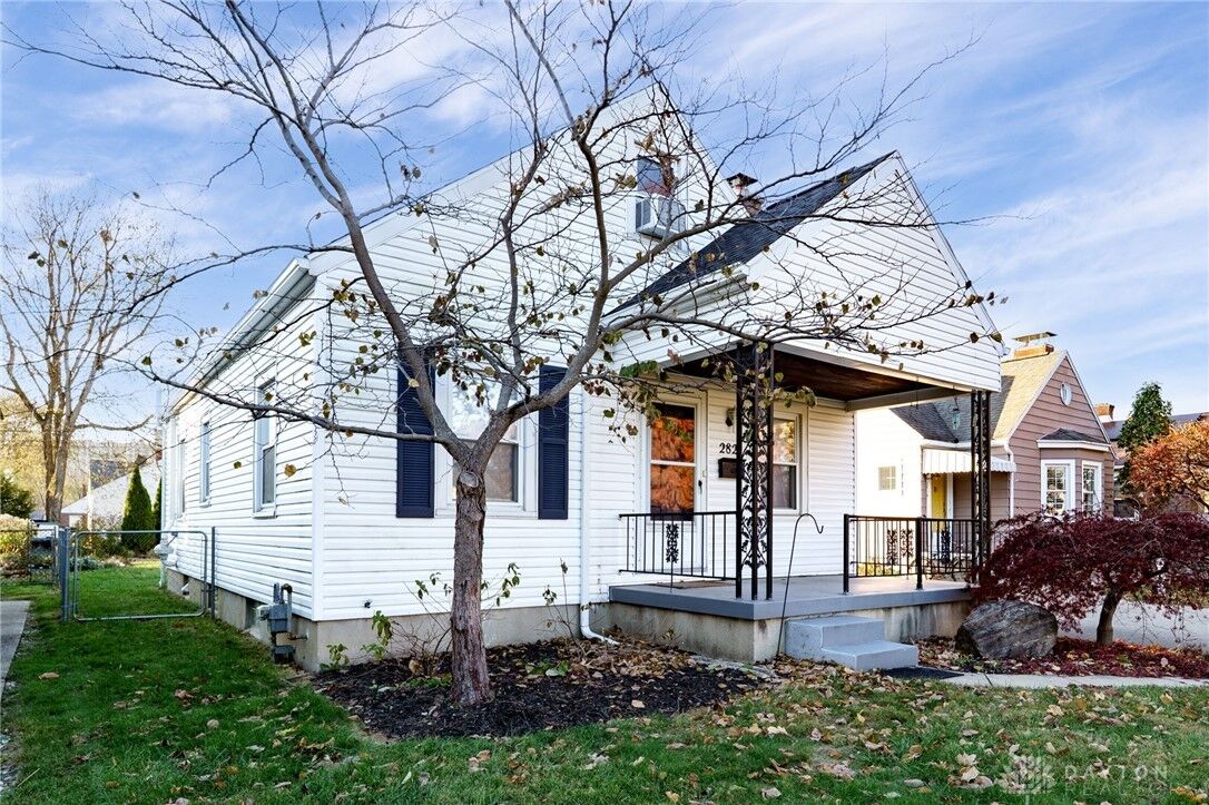 Property Photo:  2821 Kenview Avenue  OH 45420 