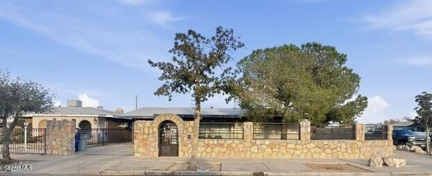 4737 Guadalupe Drive  El Paso TX 79904 photo