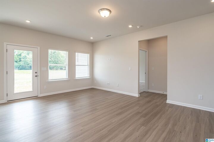 Property Photo: 5444 Headwinds Lane AL 35022