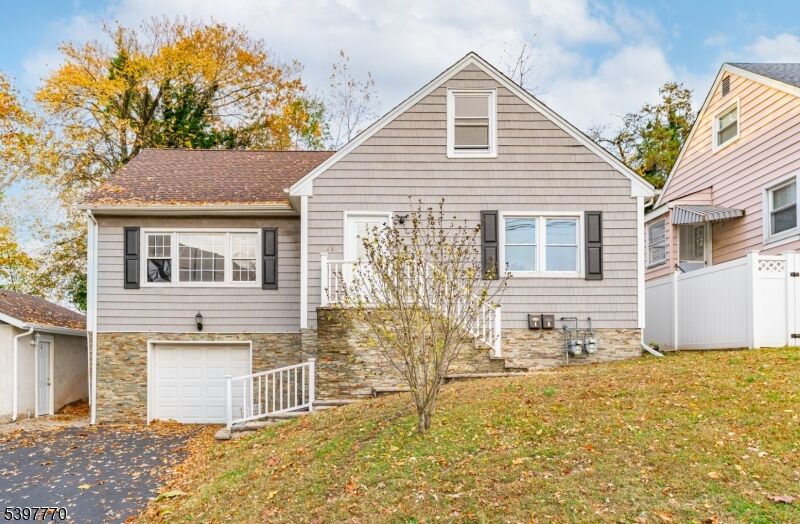 Property Photo:  1481 Walker Ave  NJ 07083 