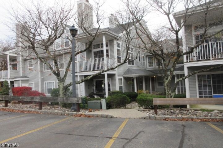 Property Photo:  1360 Oxford St  NJ 07430 