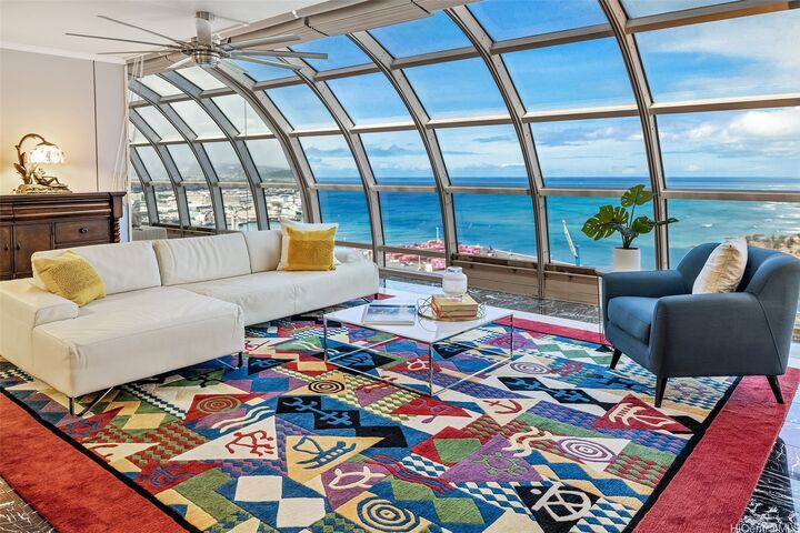 Property Photo: 415 South Street 4202 HI 96813