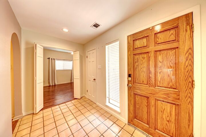 Property Photo: 2625 Calle Del Robles TX 78028