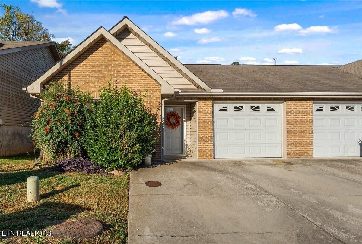 Property Photo:  3725 Willow Falls Way  TN 37917 