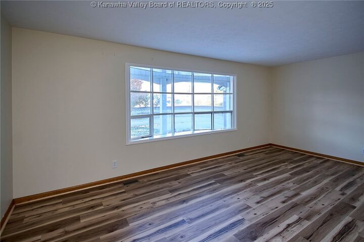 Property Photo:  4915 Chesterfield Avenue  WV 25304 