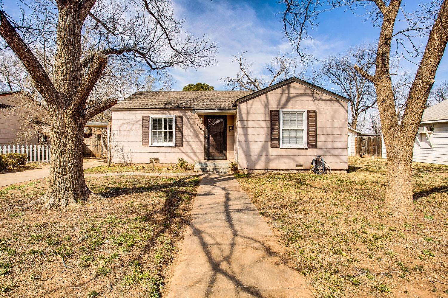 Property Photo: 2706 36th Street TX 79413