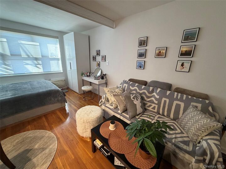 Property Photo: 76-26 113 Street 6 H NY 11375