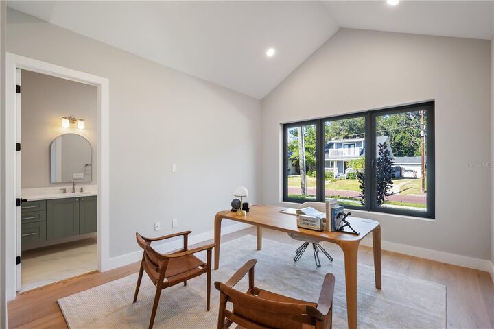 Property Photo:  1830 Park Lake Street  FL 32803 