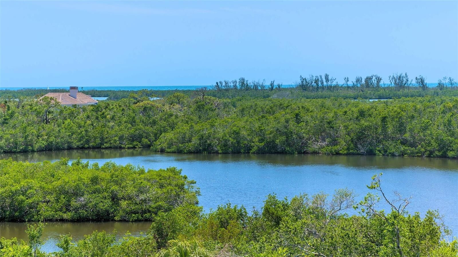 Property Photo:  385 N Point Road 503  FL 34229 