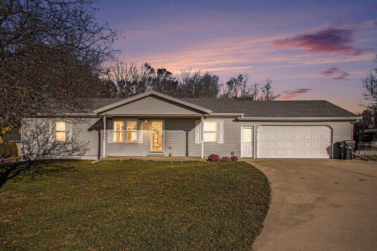 Property Photo:  1177 106th Avenue  MI 49080 