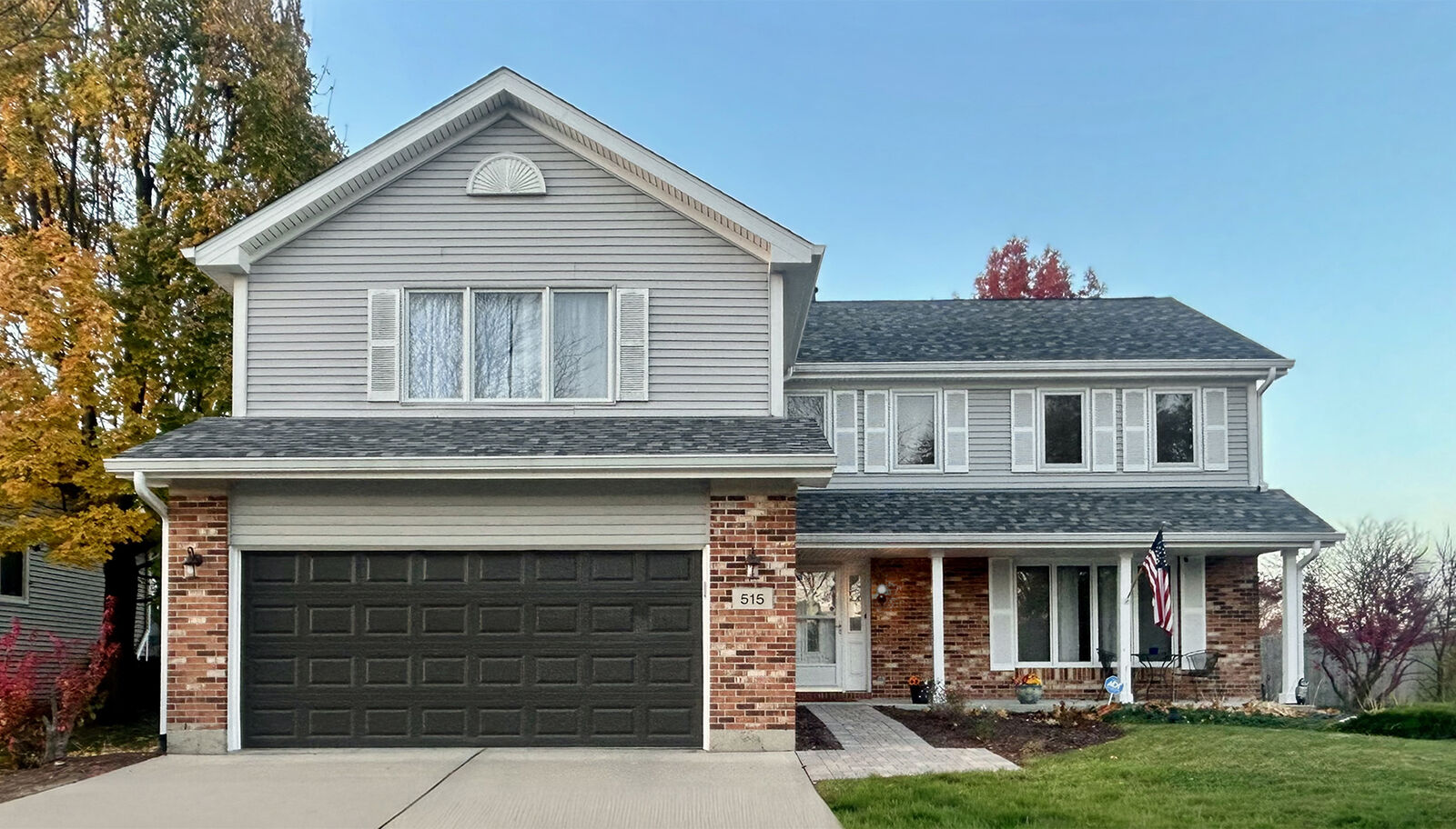 Property Photo:  515 Cimarron Drive W  IL 60504 