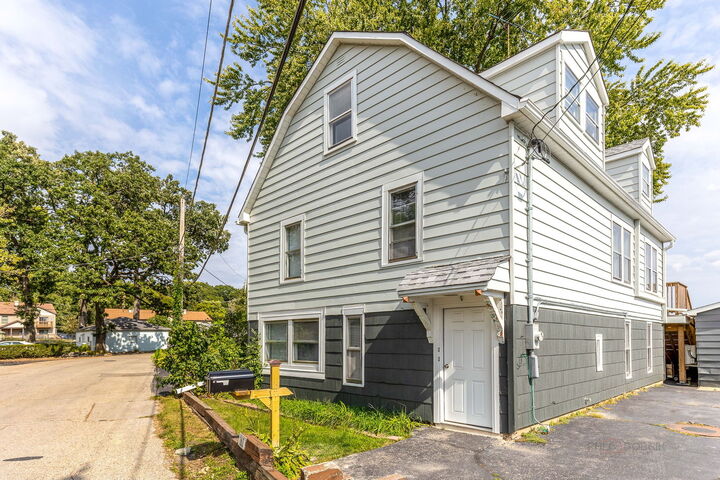 Property Photo: 163 Eagle Point Road 1 IL 60020