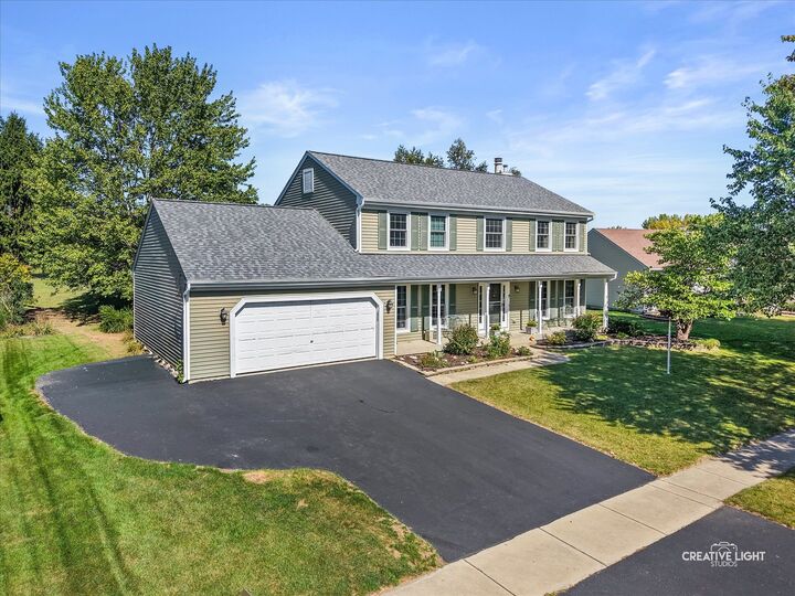 Property Photo:  135 Chesterfield Drive  IL 60543 