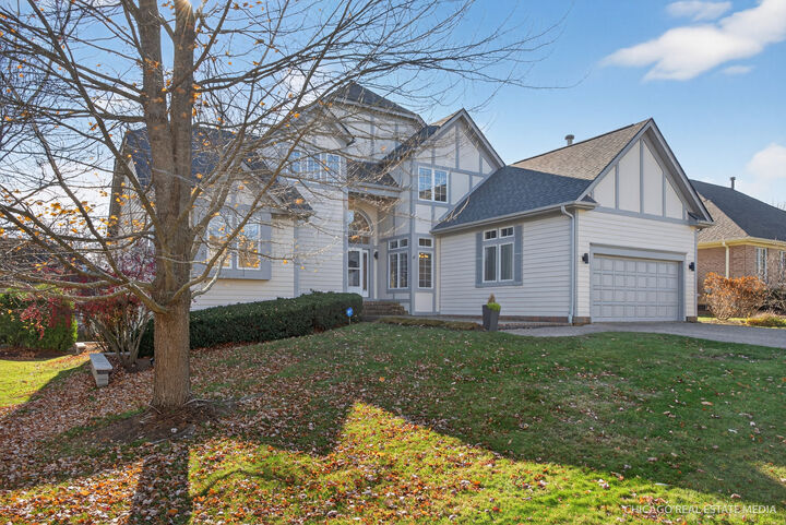 Property Photo:  1159 S Hiddenbrook Trail  IL 60067 