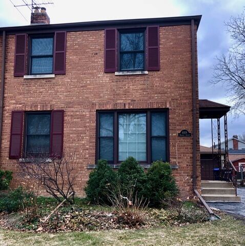 Property Photo:  4408 Howard Avenue  IL 60558 