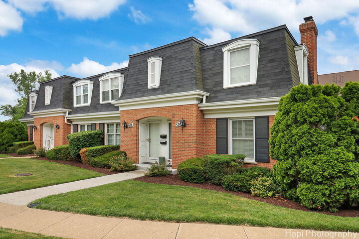 Property Photo: 336 Eastern Avenue IL 60010