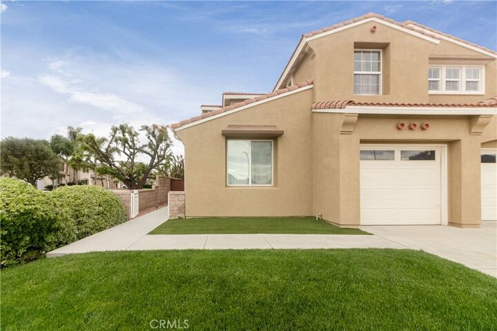 Property Photo: 27566 Rockwood CA 92555