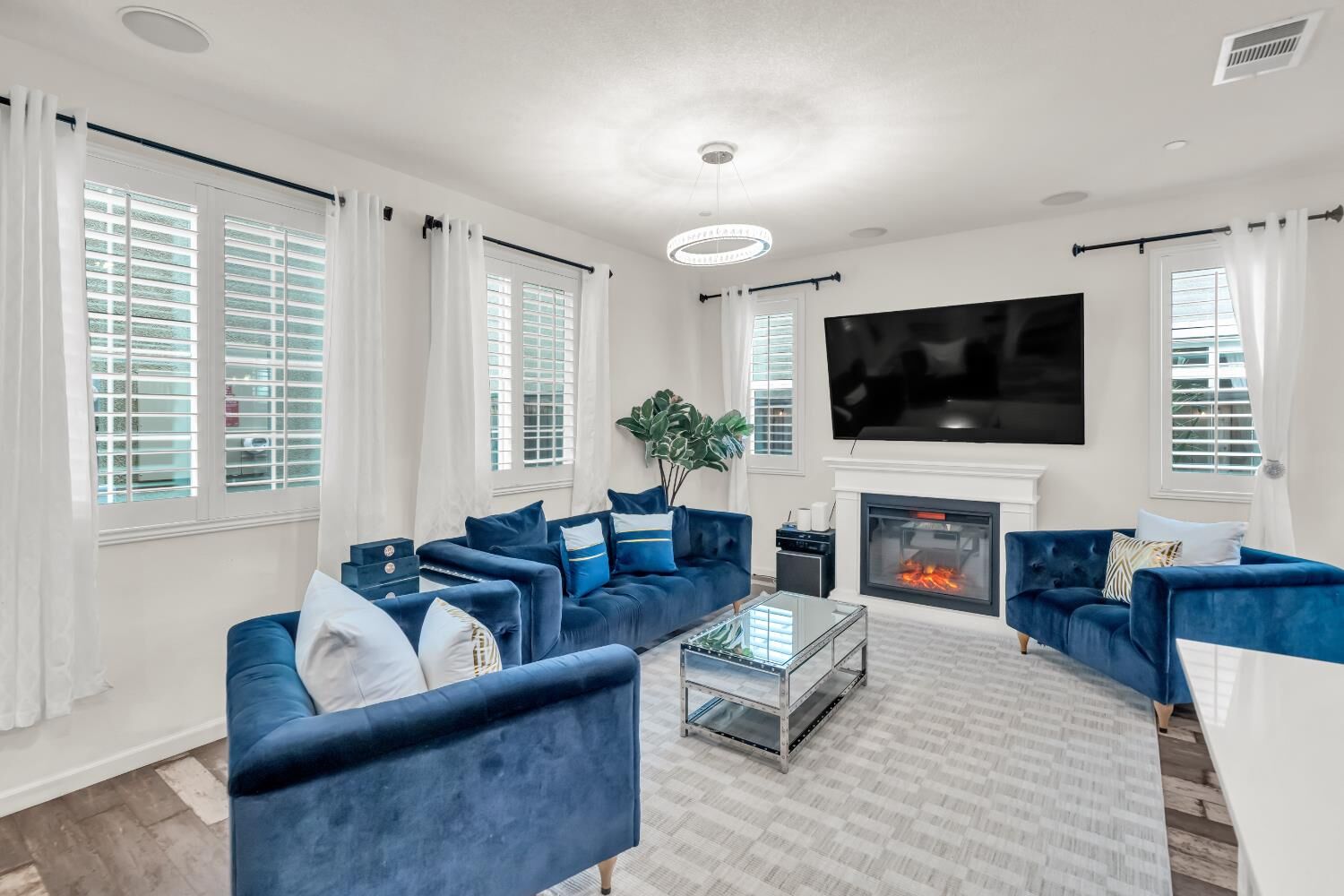 Property Photo:  8193 Kramer Ranch Lane  CA 95758 