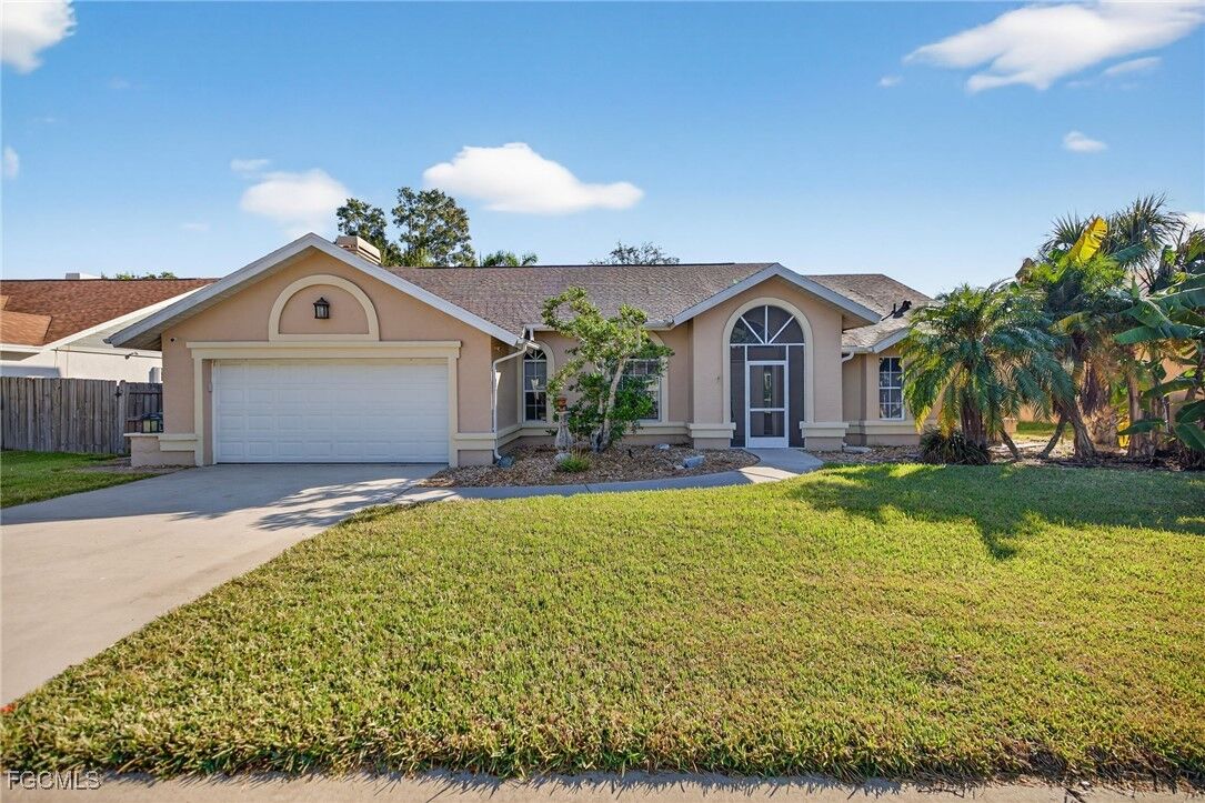 Property Photo:  1445 Argyle Drive  FL 33919 