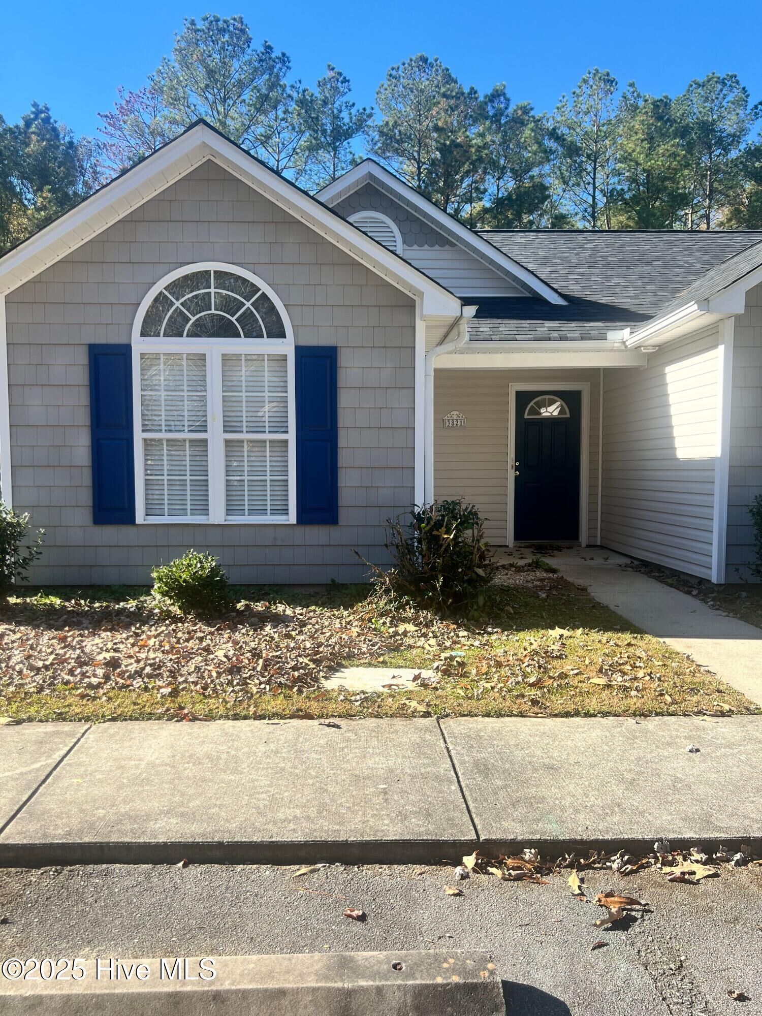 Property Photo: 3821 Elizabeth Avenue NC 28562