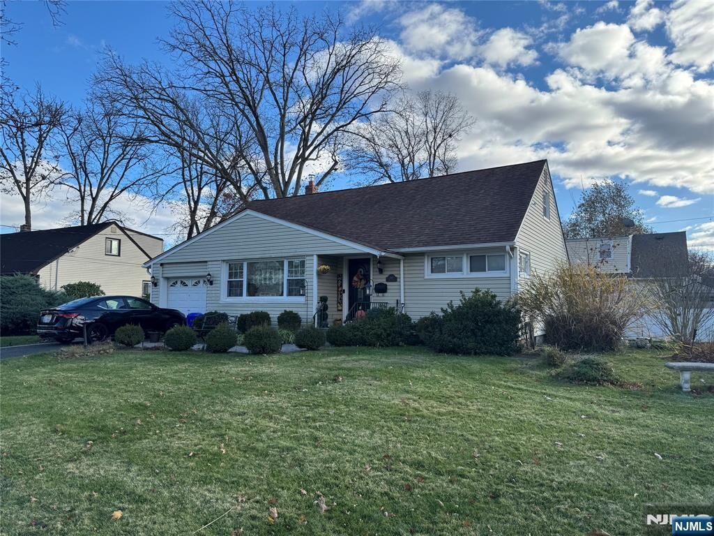 Property Photo:  260 Greve Drive  NJ 07646 