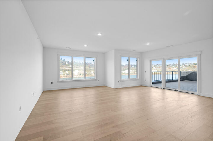 Property Photo: 745 Manhattan Boulevard KY 41074