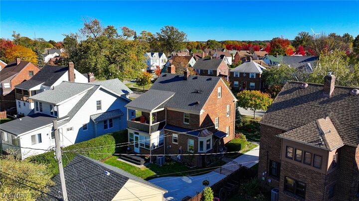 Property Photo: 19131 S Lake Shore Boulevard OH 44119