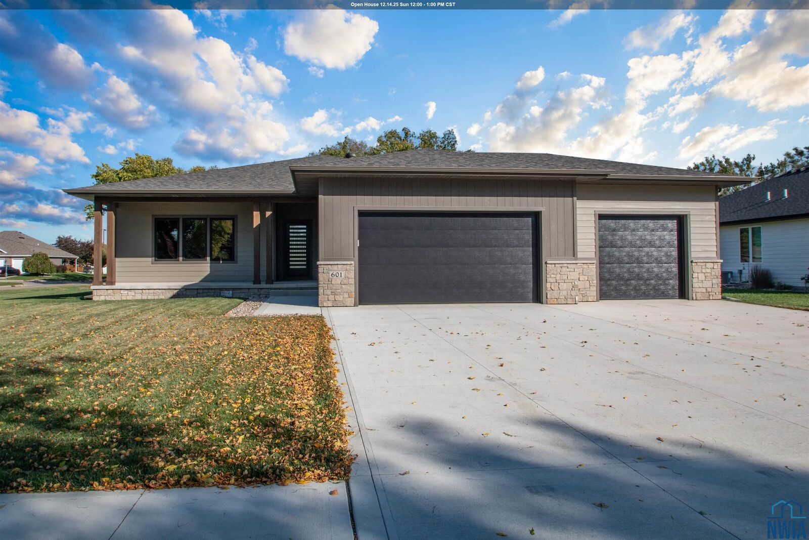 Property Photo: 601 Topaz Drive IA 51054