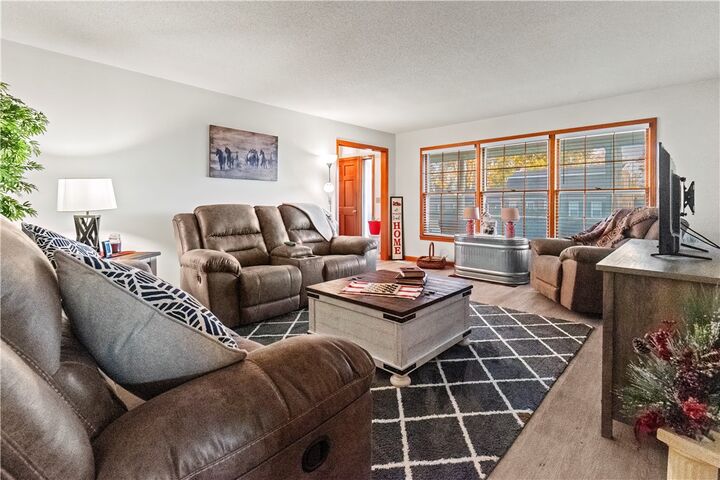 Property Photo: 503 Skyline Drive AR 72601