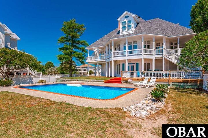 Property Photo:  1802 Bay Drive  NC 27948 