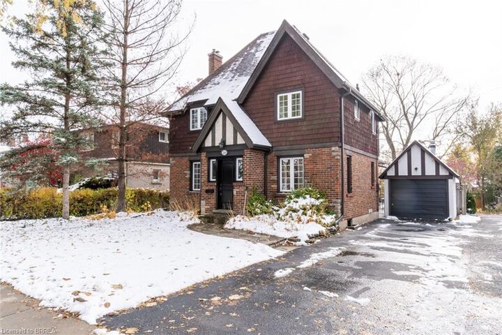 24 Lincoln Avenue  Brantford ON N3T 4S4 photo