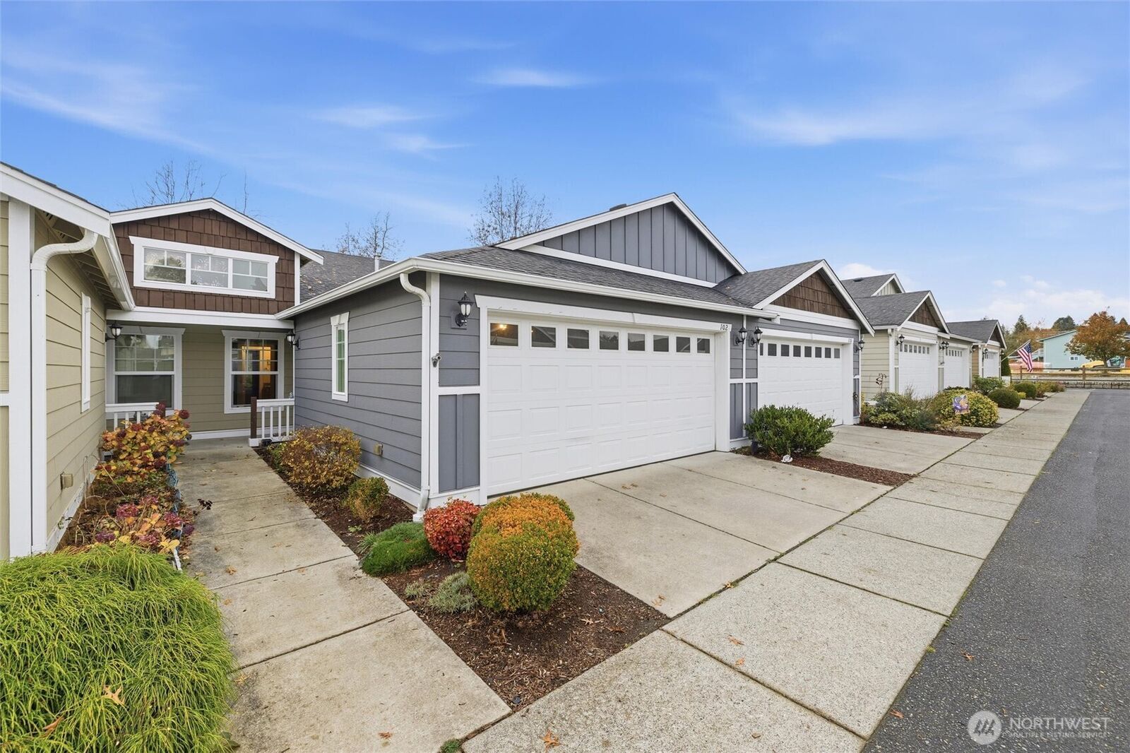 Property Photo:  5682  Correll Drive 102  WA 98248 
