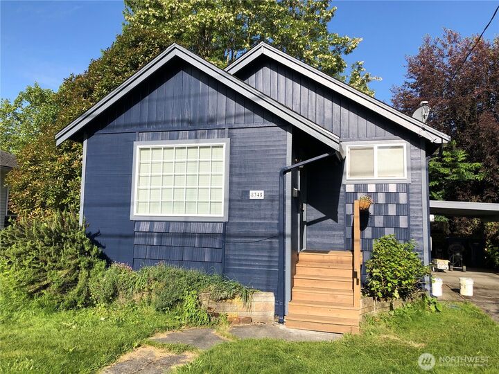 8345  11th Avenue NW  Seattle WA 98117 photo