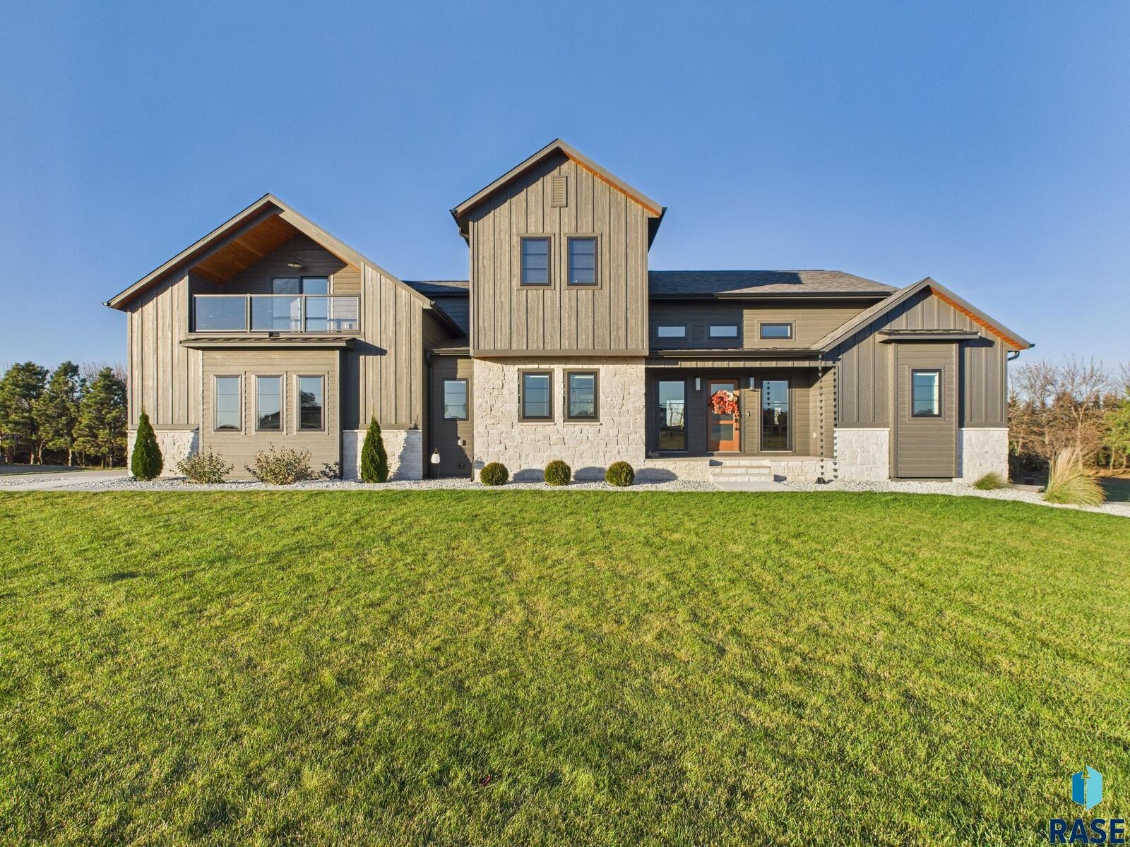 Property Photo:  47518 Pony Meadow Ct  SD 57055 