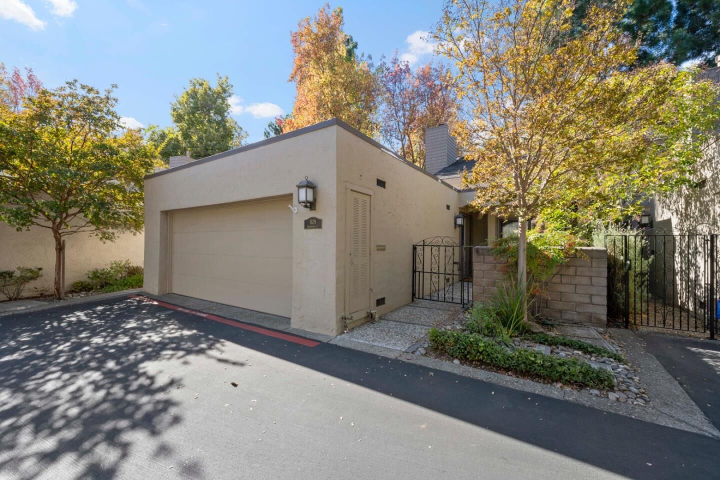 Property Photo:  1629 Fruitwood Court  CA 95125 