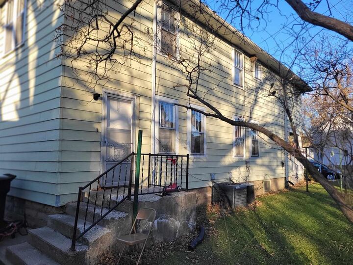 Property Photo:  339 North Pine Street  WI 53548 